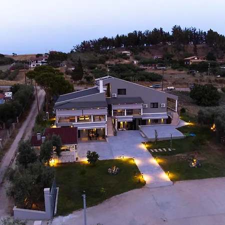 Llanaj 3 By Luxlikehome Case de vacanță