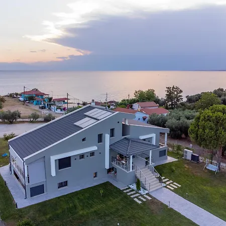Case de vacanță Llanaj 3 By Luxlikehome Nea Poteidaia